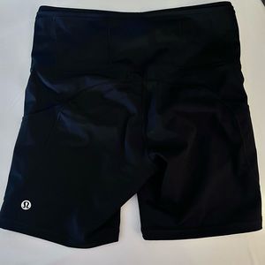 Lulu biker shorts